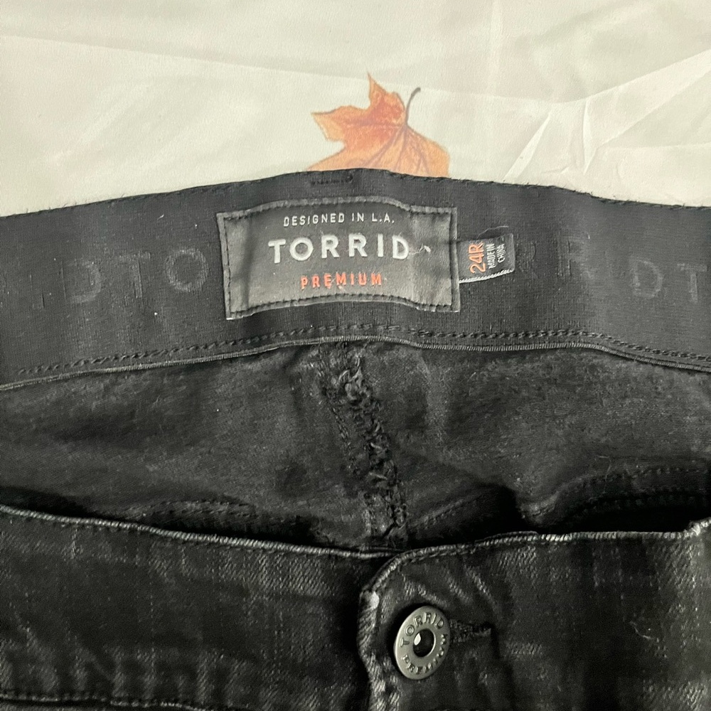 Torrid Black Bombshell Skinny Women's Jeans size 24 PLUS - Picture 2 of 7